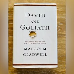 🤍🤎BOOK “DAVID & GOLIATH”🤎🤍